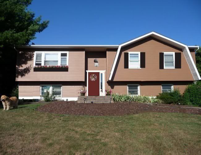 Red Door, White Trim, Black Shutters Pictures, Images & Photos