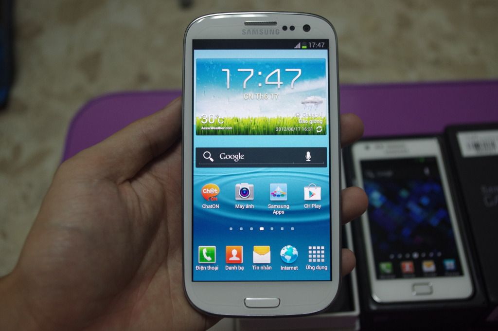 [ Picture ] Samsung Galaxy GT-I9300